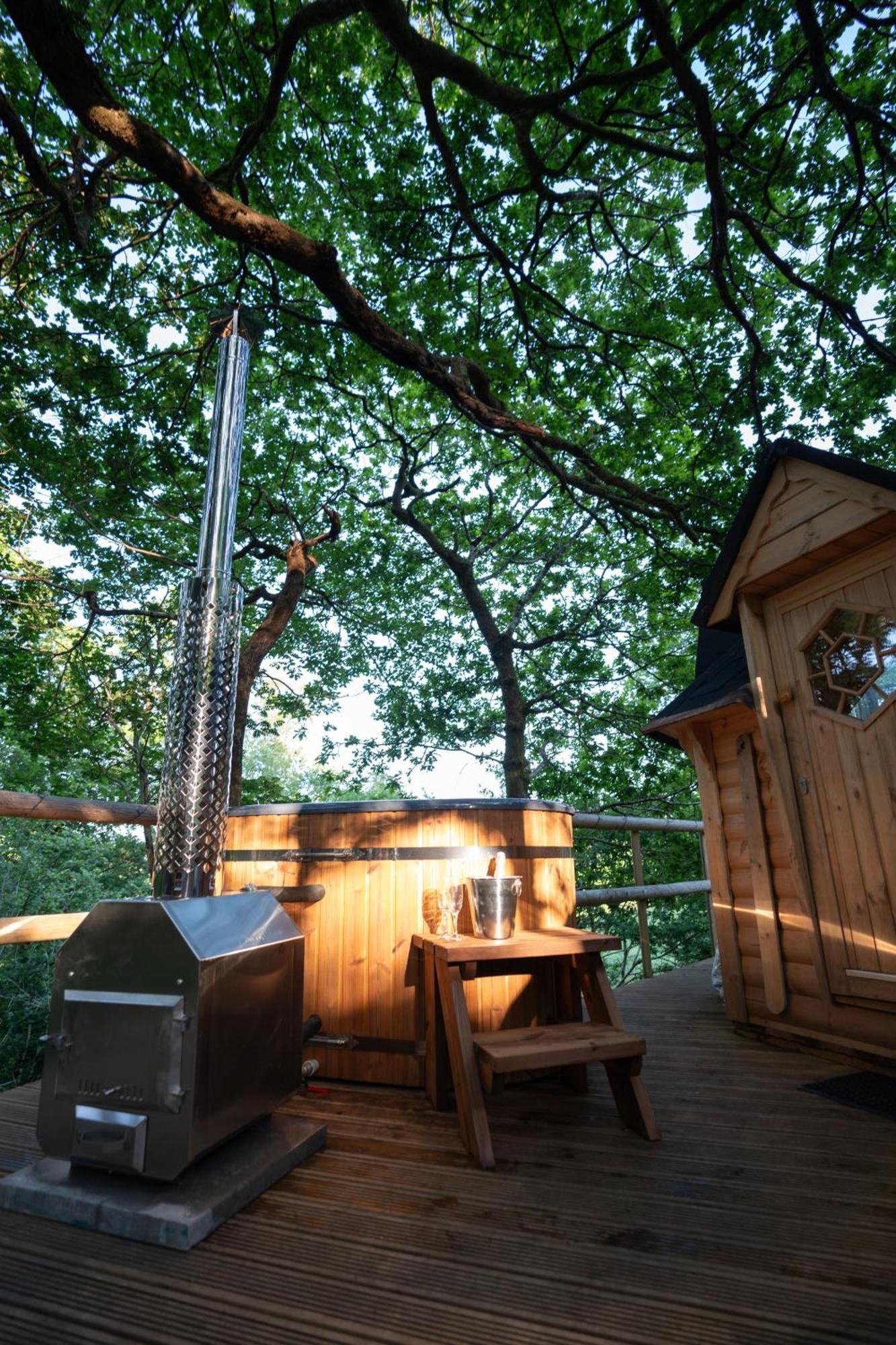 Chestnut Tree House With Hot Tub & Sauna Бармут Экстерьер фото